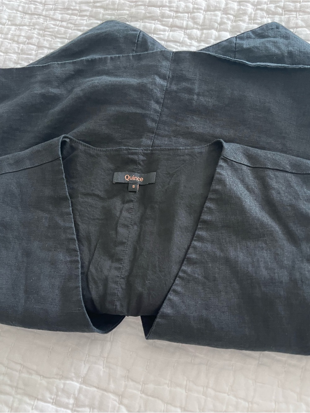 Quince Black Linen Vest Size Small EUC - Picture 8 of 8
